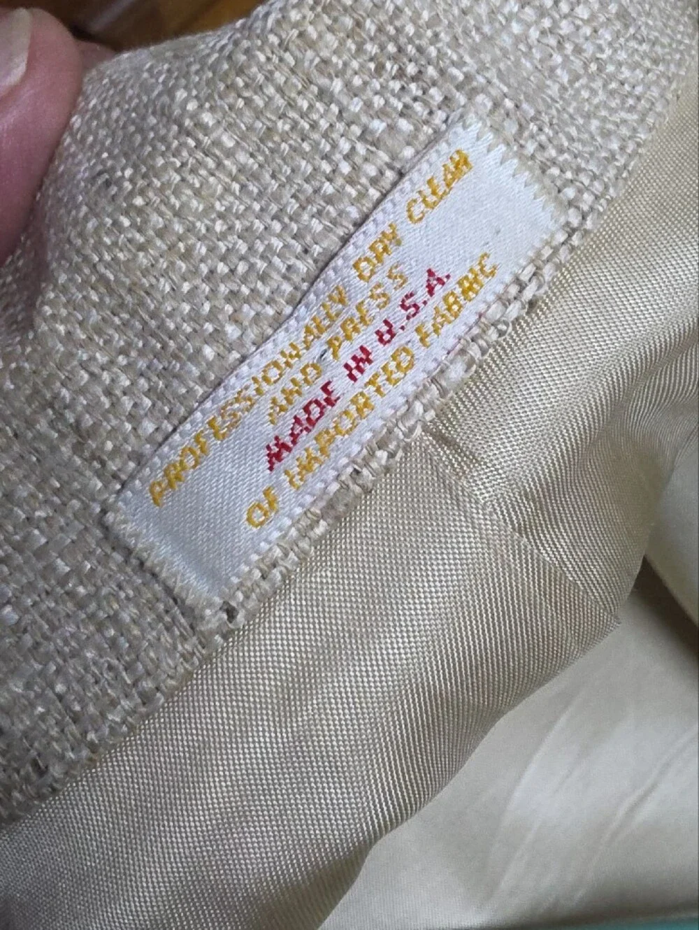 LTD (FL) Men's Vintage Pure Raw Silk Beige (2) Button Classic Blazer